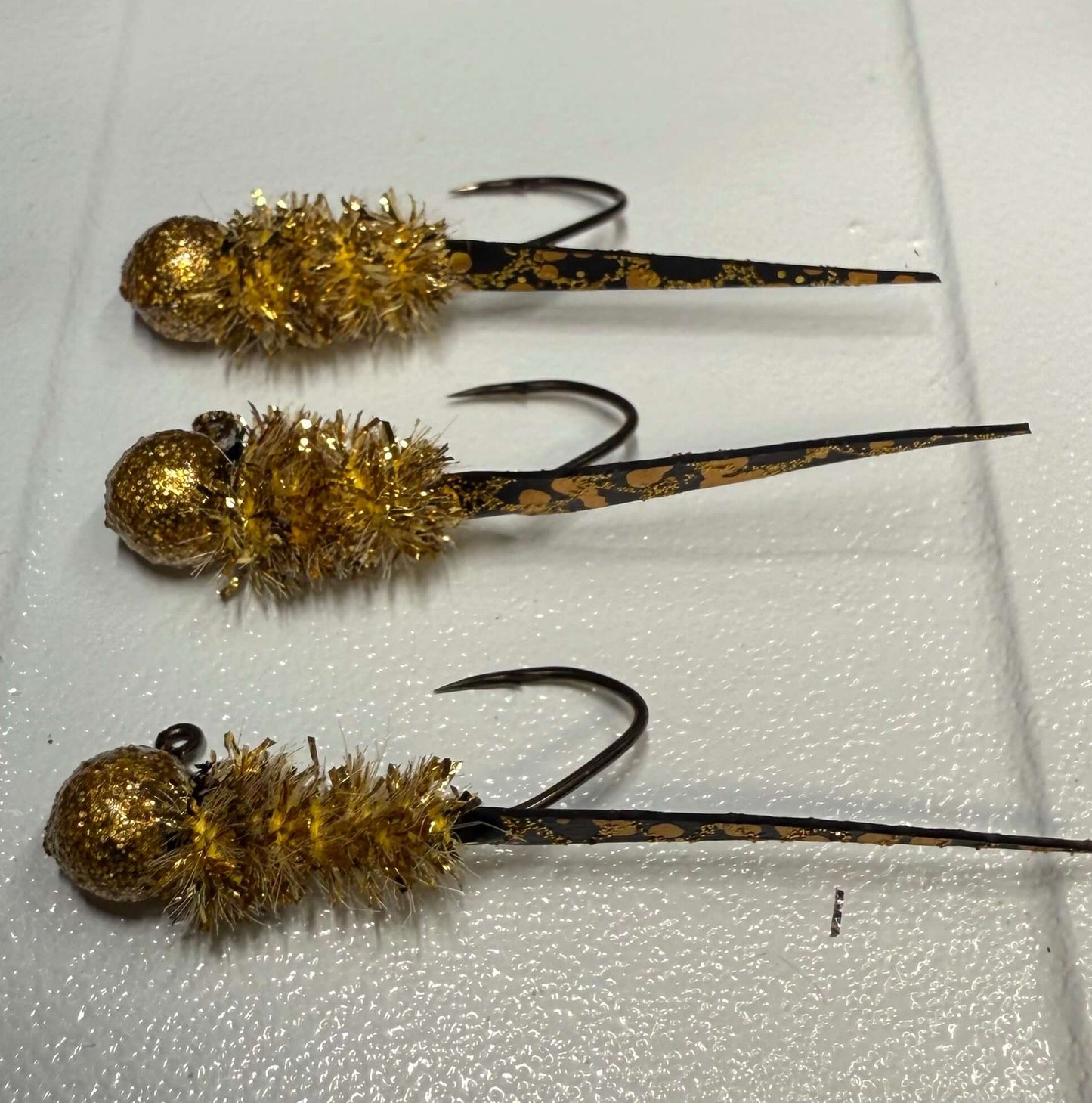 Gold Minnow Wedge Tail 3/Pack