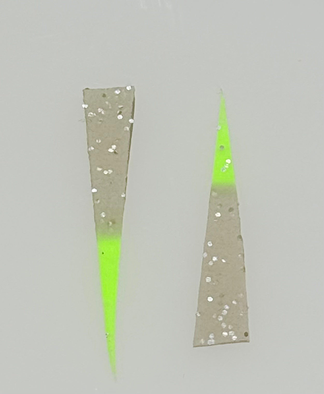 Mini Wedge Tail 25/pack