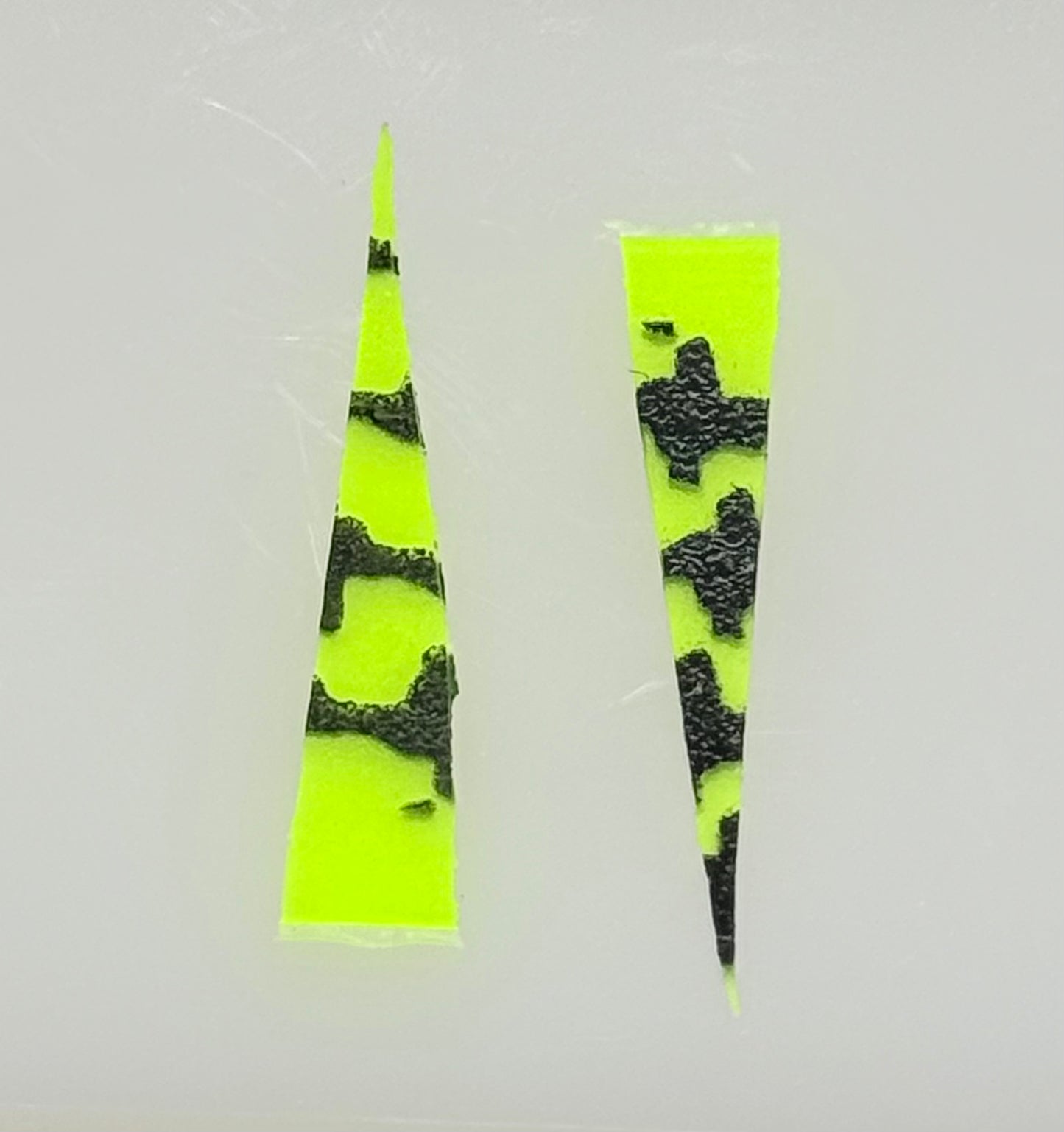 Mini Wedge Tail 25/pack