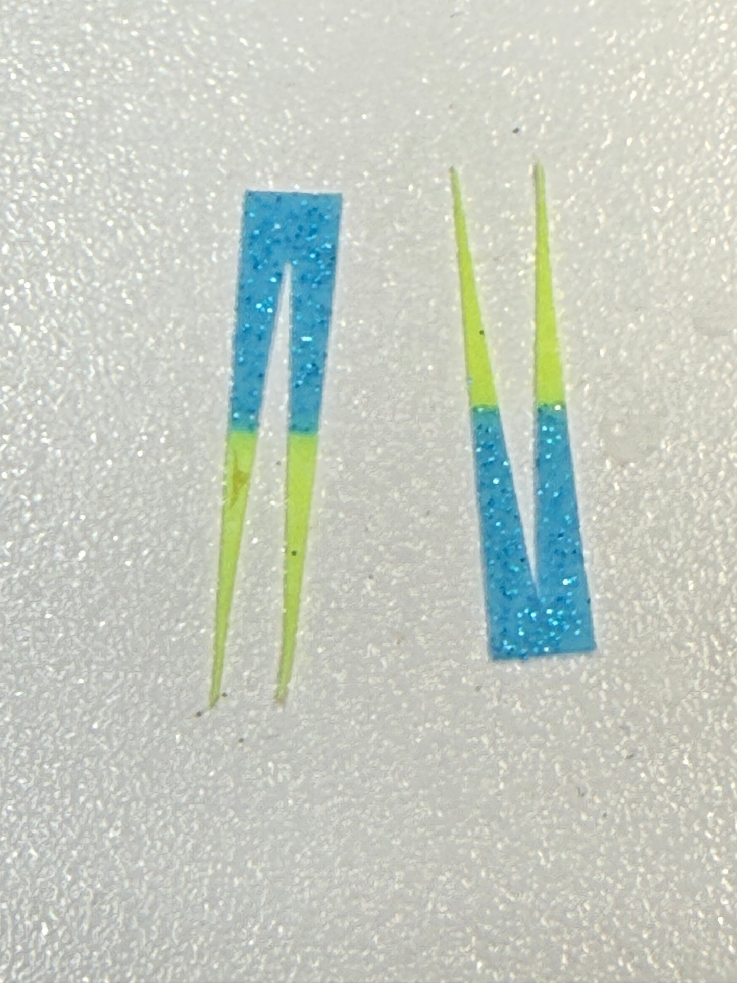 Mini Split Tail 25/Pack