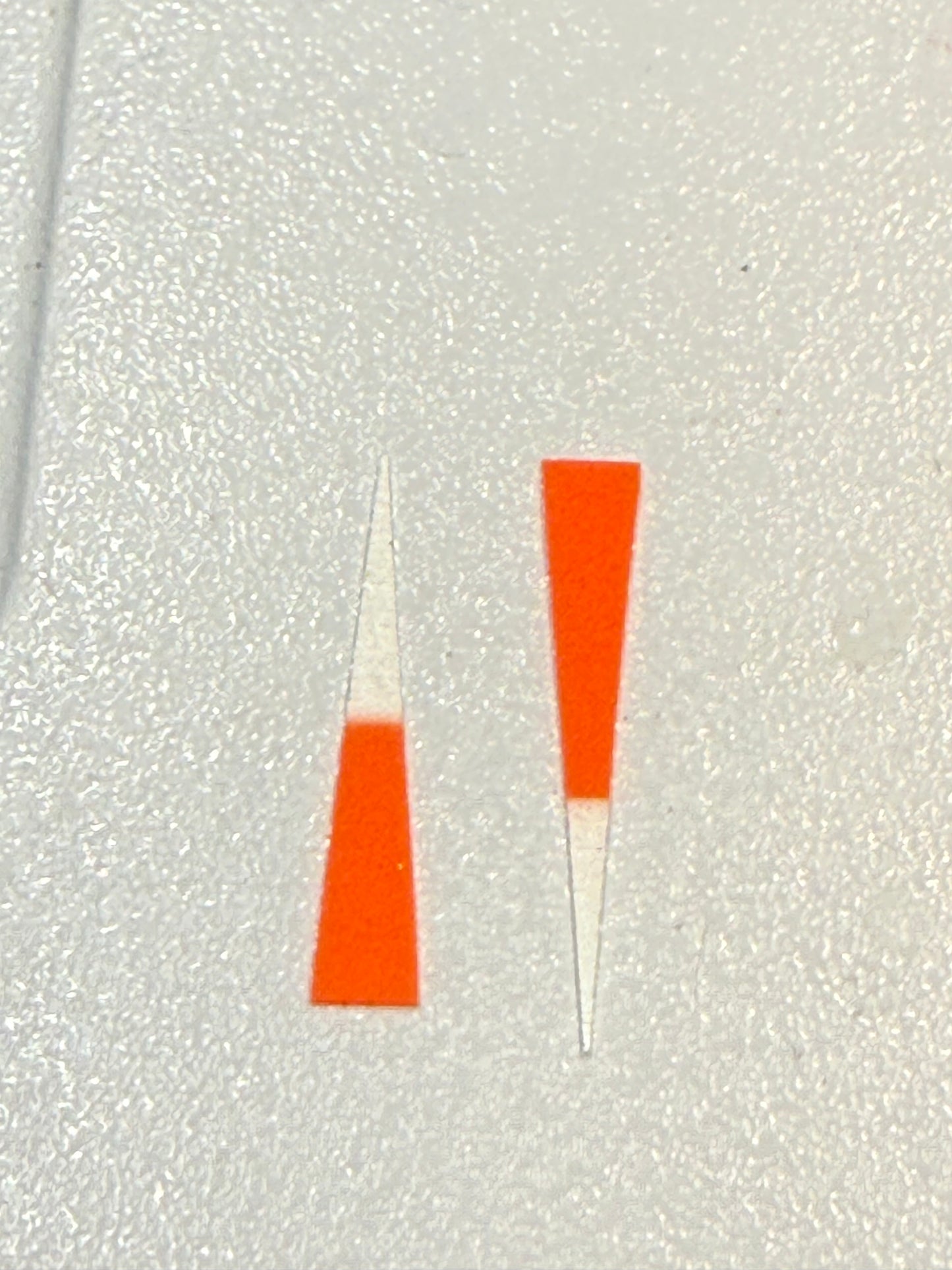 Mini Wedge Tail 25/pack